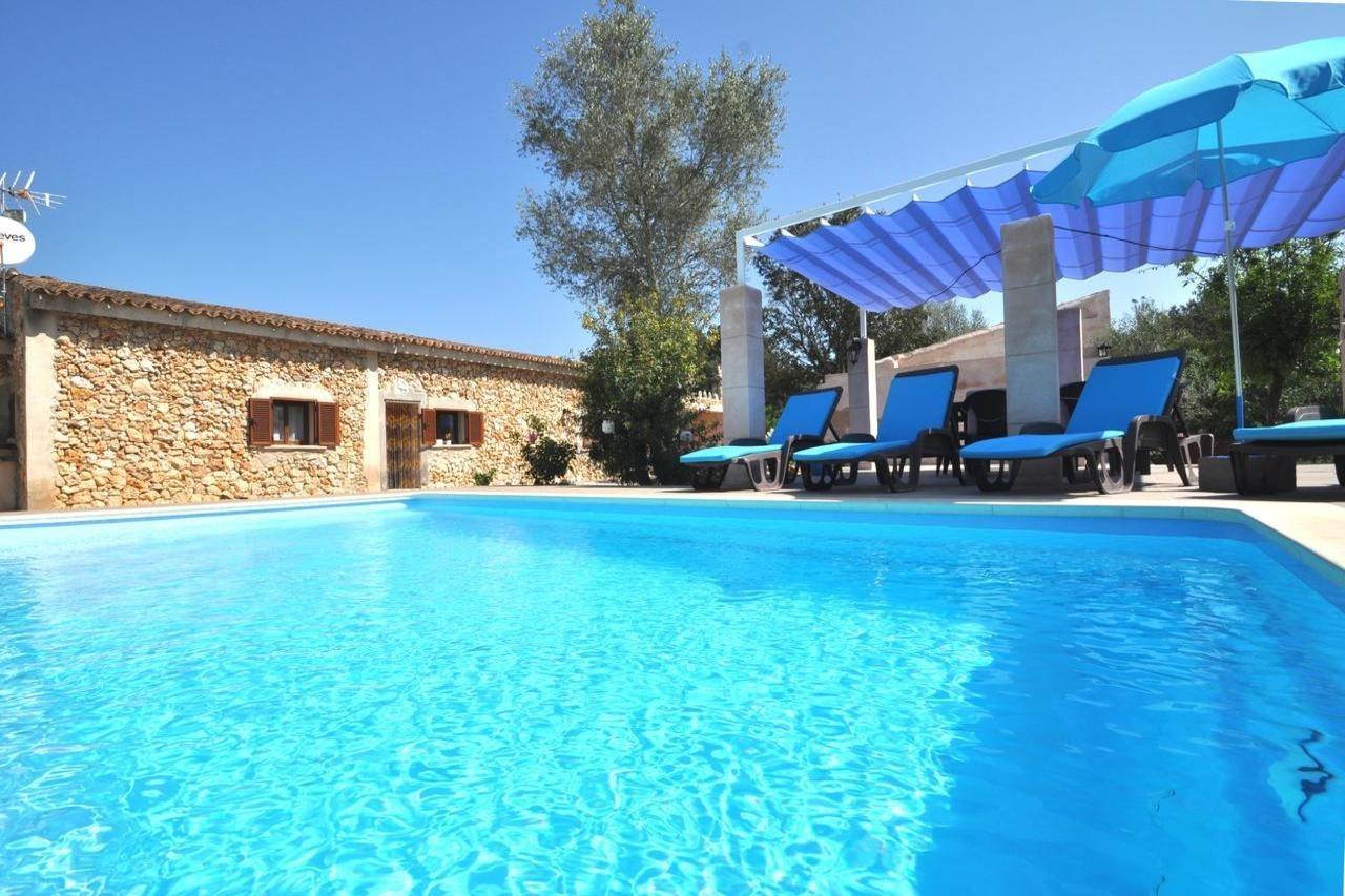 Barrera Villa